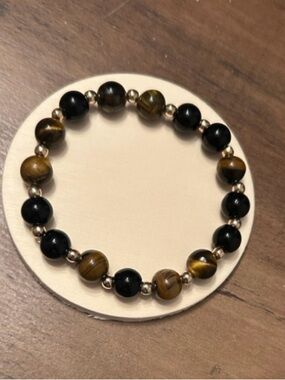 R -Tiger Eye and Black Bead Stretch Bracelet